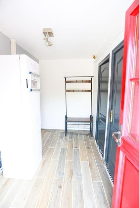 Villa F3 80 M2 Longere Plain Pied Au Centre Auxonne. Extérieur photo