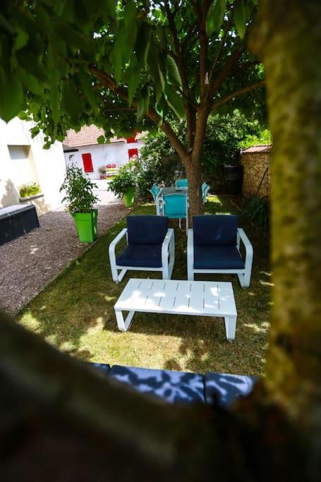 Villa F3 80 M2 Longere Plain Pied Au Centre Auxonne. Extérieur photo